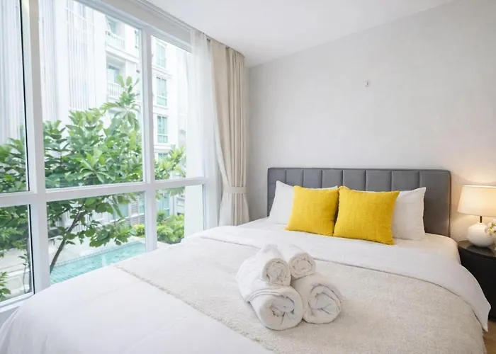 Apartment 28m²/poolviewbalcony/fastwifi/kitchen/gym Bangkok